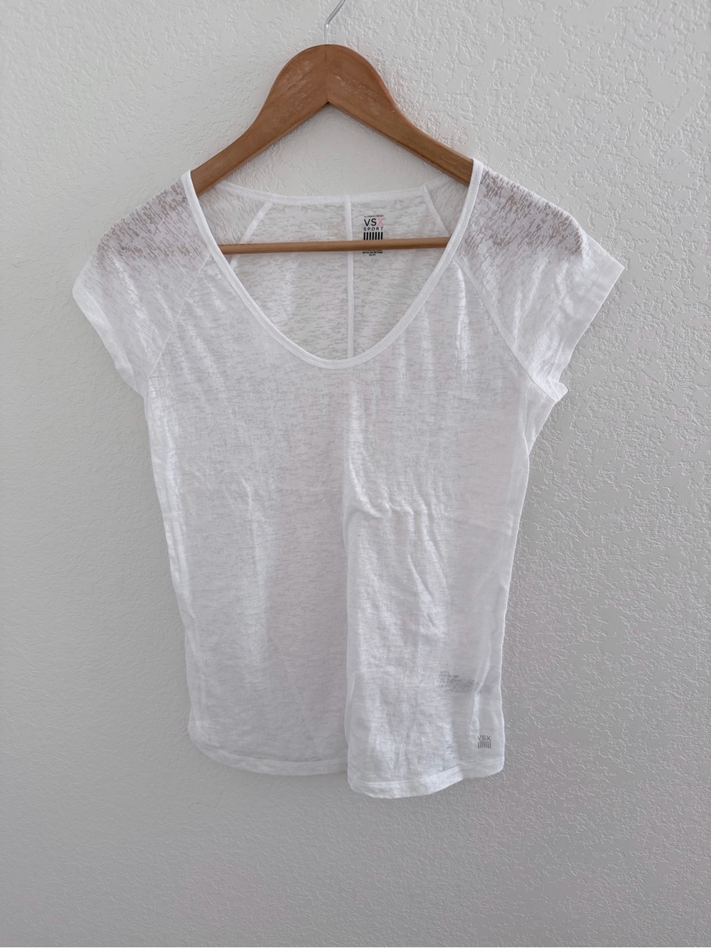 VSX Sport White Training Short Sleeve Tee Extra Small